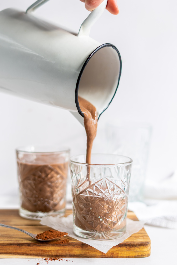 Romige chocolade smoothie met verborgen groente